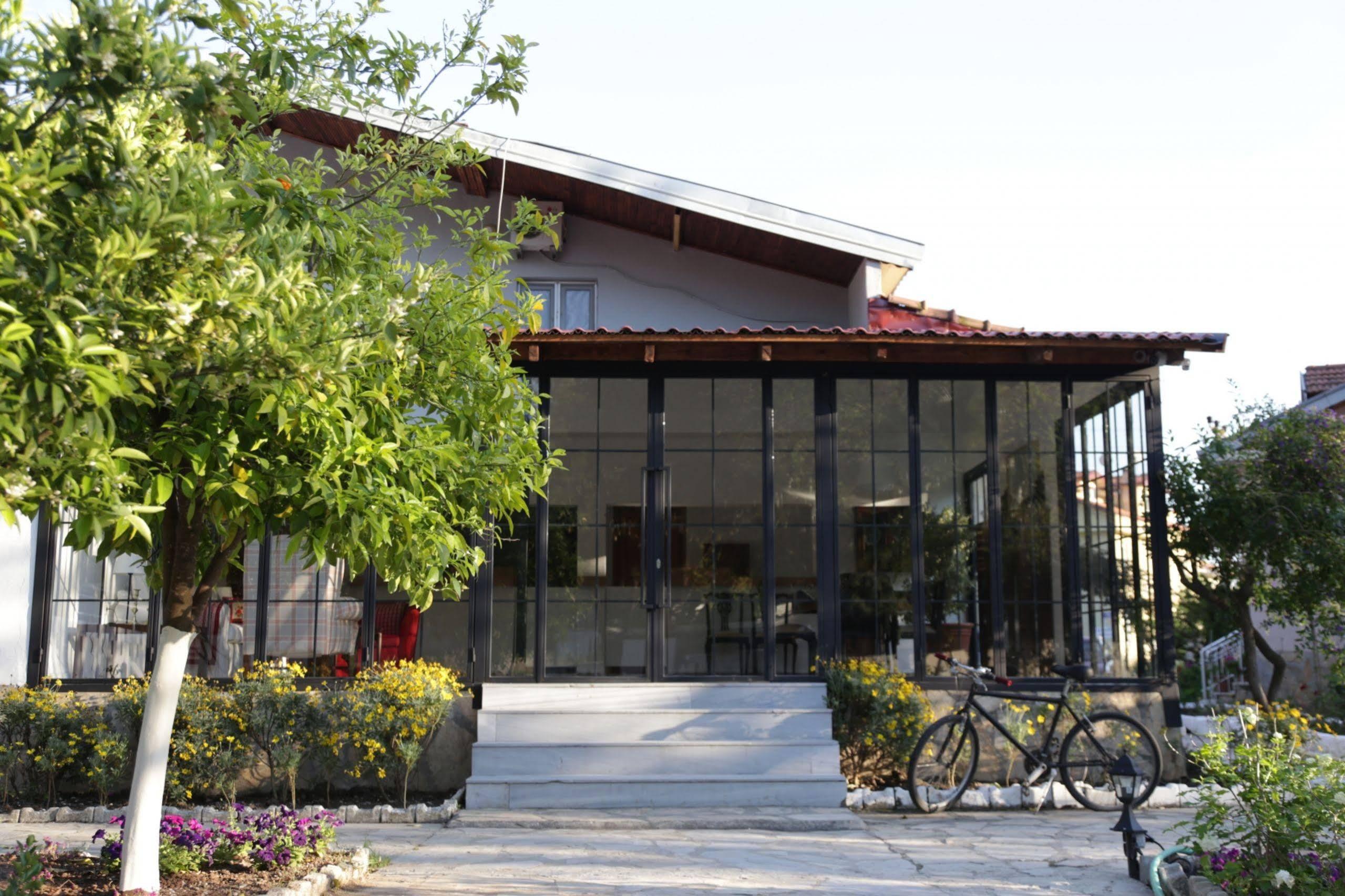 Holiday Hotel Dalyan Exterior photo